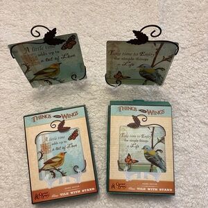 ❗️2 for 1❗️Things w/ Wings Glass Tiles w/ Stand